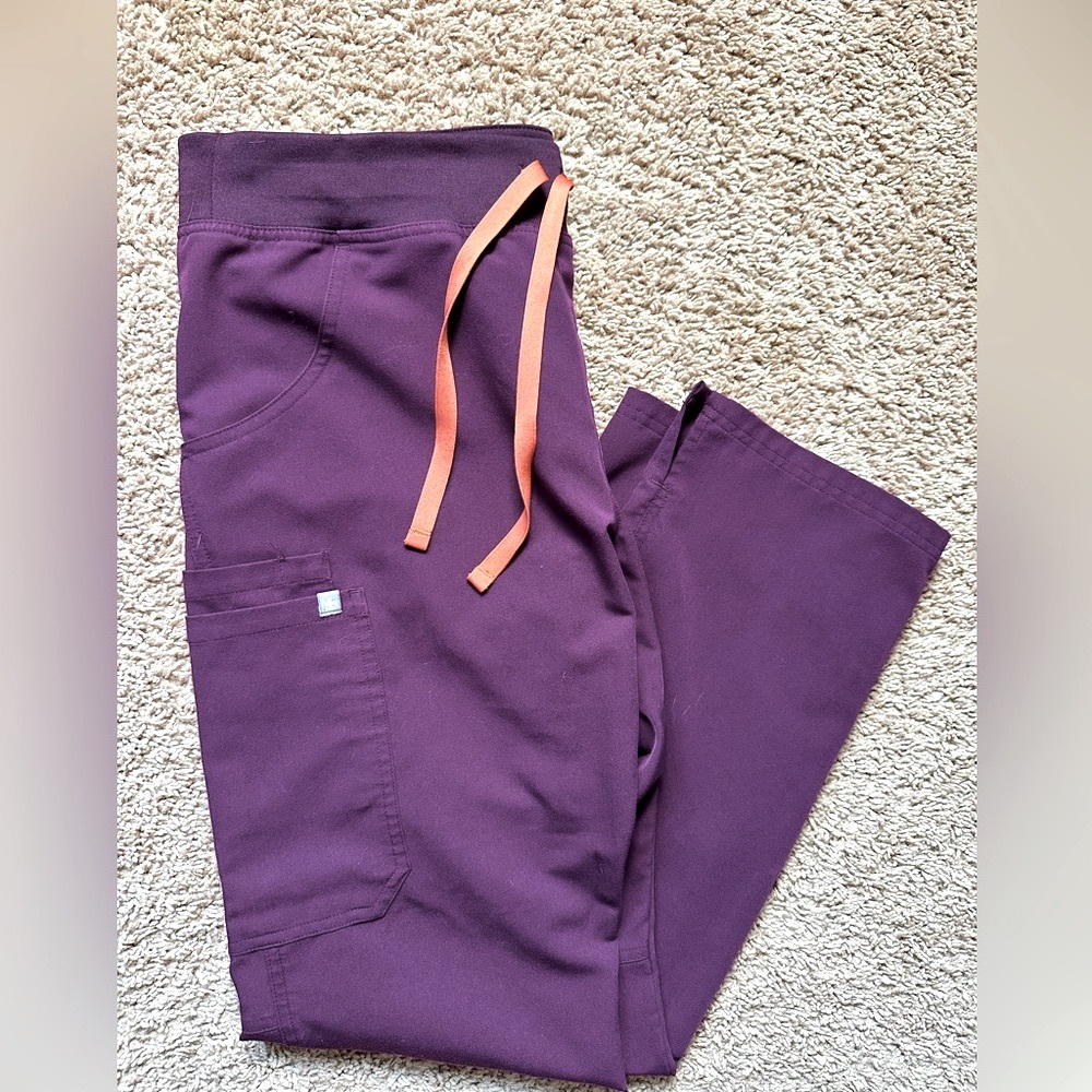 FIGS SCRUB PANTS